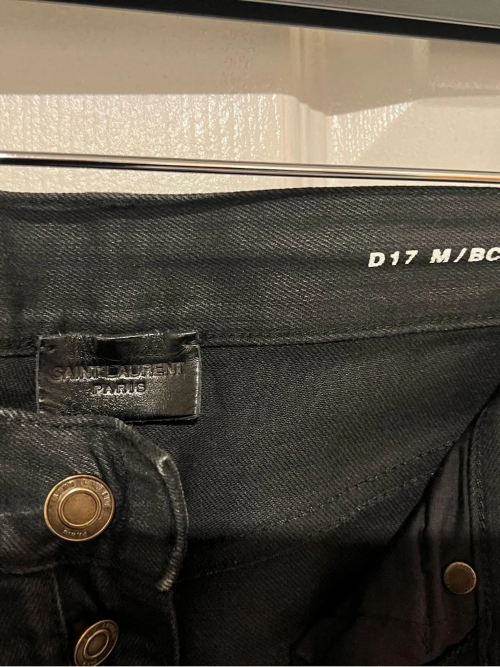 Saint Laurent D-17 Jeans - Picture 3 of 7